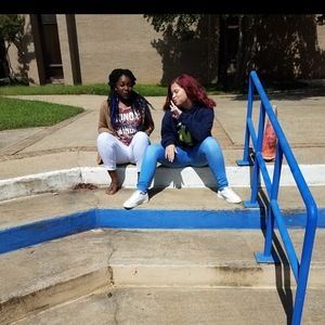 Meet your Posher, Leah